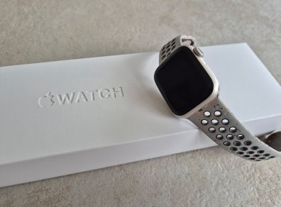 Apple Watch Series 8