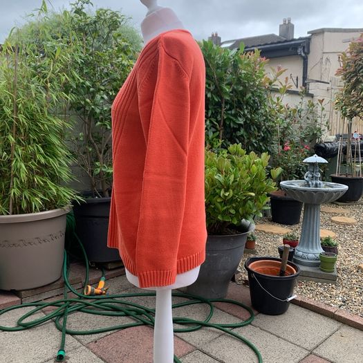 Gerry Weber ladies jumper. Size 20