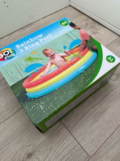 swimming pool kids 4 feet NEW