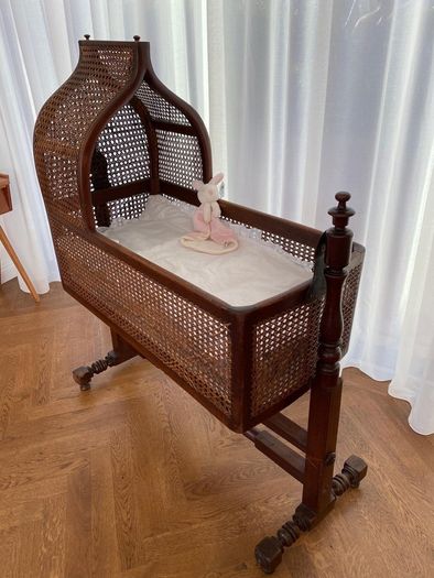 Rattan Crib