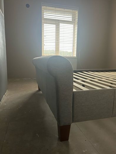 5ft kingsize sleigh bedframe . Grey fabric. Ez living bed