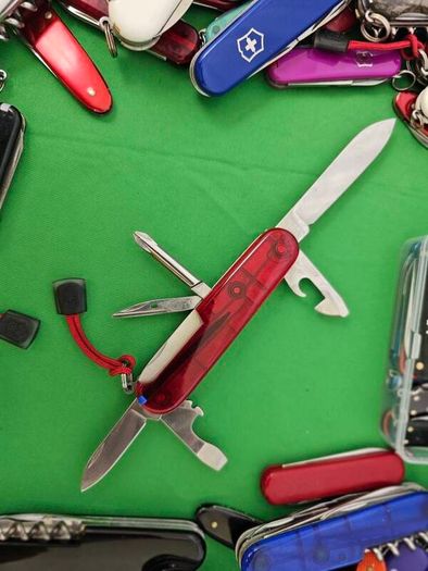Victorinox Tinker 91mm Swiss Army Knife