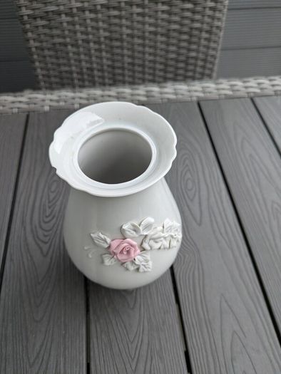 Porcelain vase