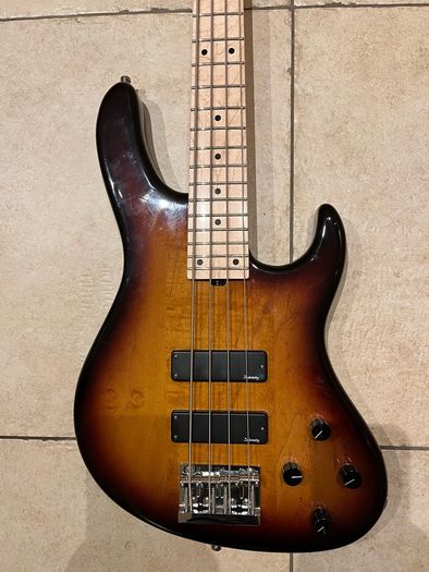Sadowsky Modern Metroline M24