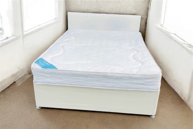 king bed with headboard