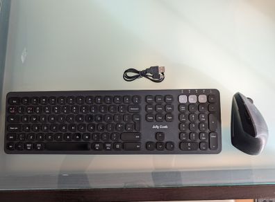 Jelly Comb Wireless Keyboard and Mouse