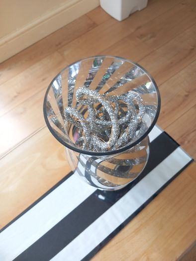 vase