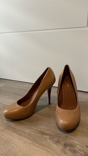 Aldo High Heels genuine leather size 7