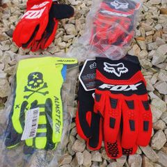 Winter gloves