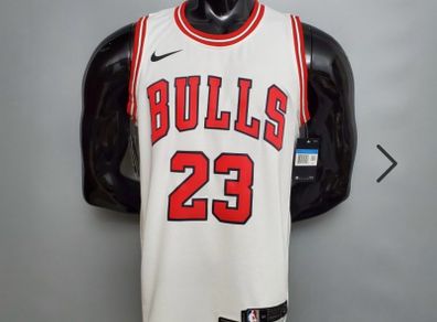 Chicago Bulls official Michael Jordan jersey