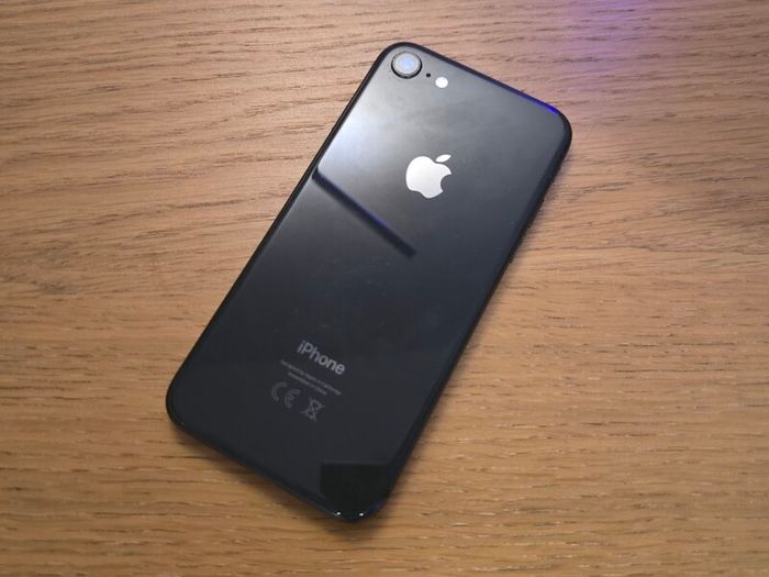 iPhone 8