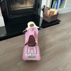 Generation Doll motorbike/scooter