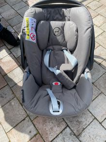 Cybex - 2 no. Car Seats & Base to suit