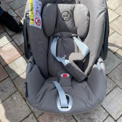Cybex - 2 no. Car Seats & Base to suit