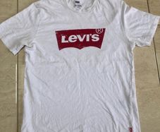 Levi's mens tops