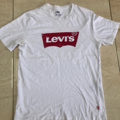 Levi's mens tops