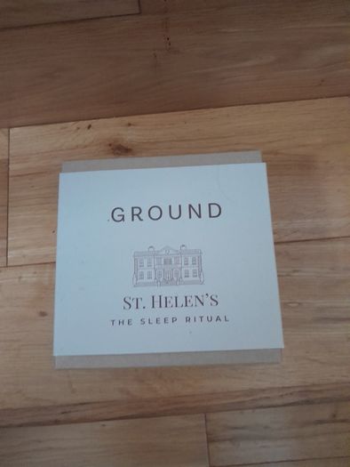 Body oil in Decorative Gift Box from St Helen's Hotel