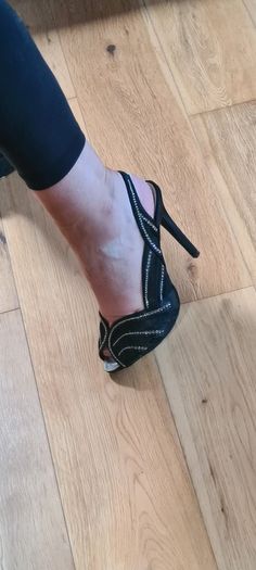 Karen Millen Diamante Peep Toe Stilettos size 6/39