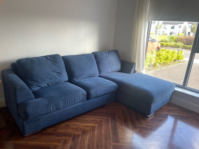 Sofa/couch L-shape