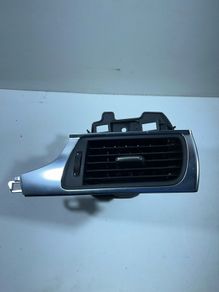 Audi A6 C7 2013 Air Vent Right Hand Front 4G2820902 A3l3b58g