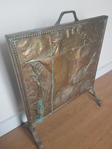 Old Fashioned Brass Fire Sceen
