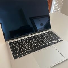 Macbook Air 2020