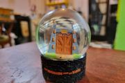 Jurassic Park gates snowglobe