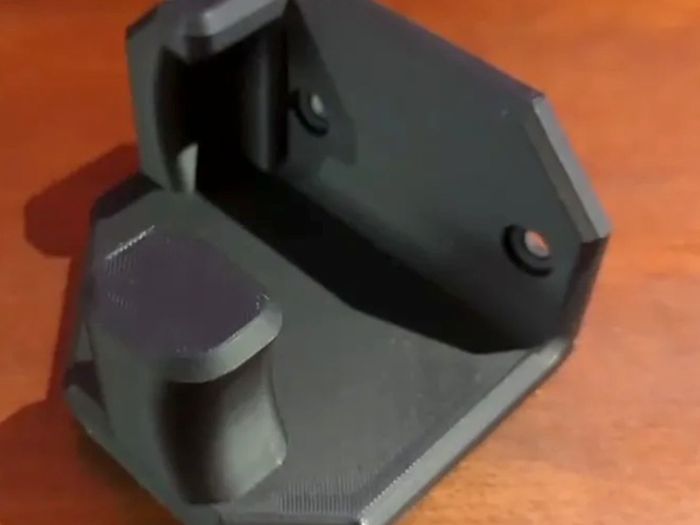 Dewalt Cordless Stick Vacuum Wall mount