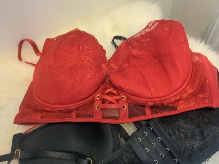 Bras