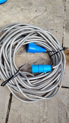 Camping power hook up cable