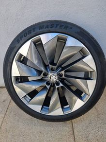 Genuine Skoda dimond cut  alloys refurbished