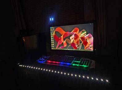 Complete Pc Gaming College Setup  I7 + 26" Screen + Desk + Accessories