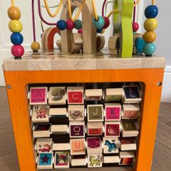 wooden zany zoo