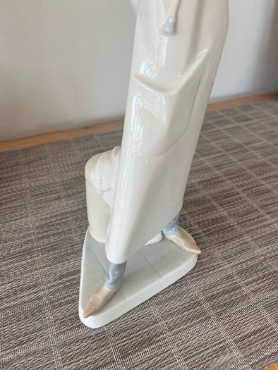 Lladro Figurine