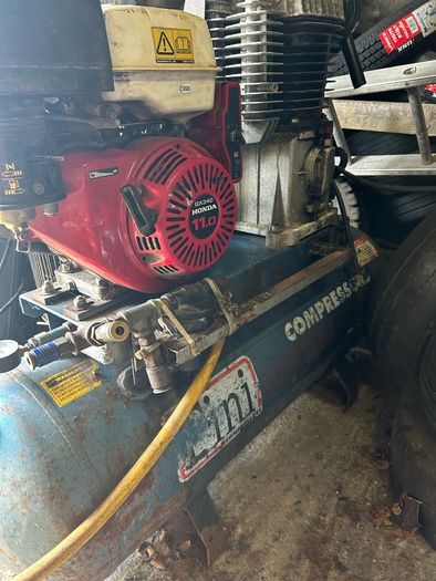 petrol compressor