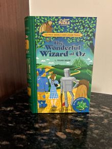 The Wonderful Wizard of Oz 252-Piece Double-Sided Jigsaw in a book-box