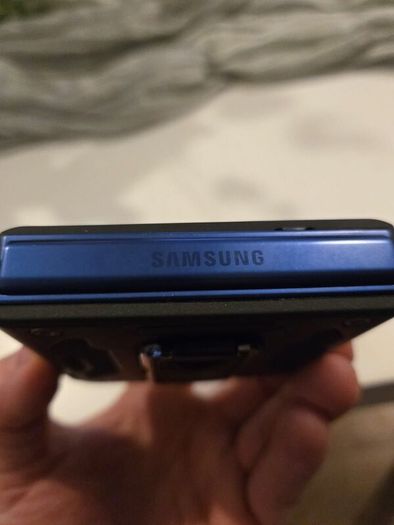 Samsung Z Flip 7 Unlocked