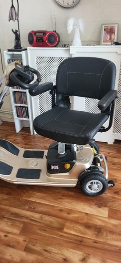Mobility scooter