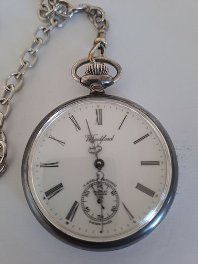 pocket watch wind up