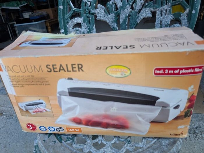 Vacume Sealer