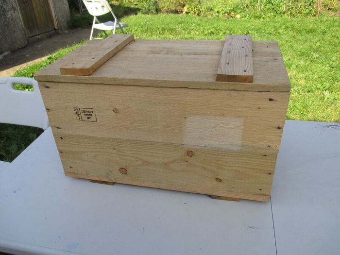 wooden box