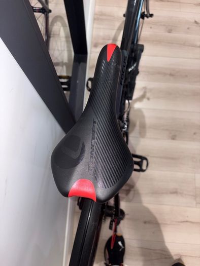 Focus Cayo Carbon Road Bike