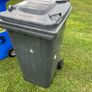 wheelie bin Image 3