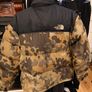 North Face Camo Nuptse 700 green black Image 2
