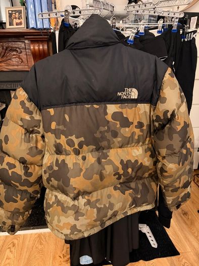 North Face Camo Nuptse 700 green black