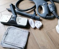 Steam cleaner
