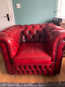 Red leather chesterfield arm chair vintage