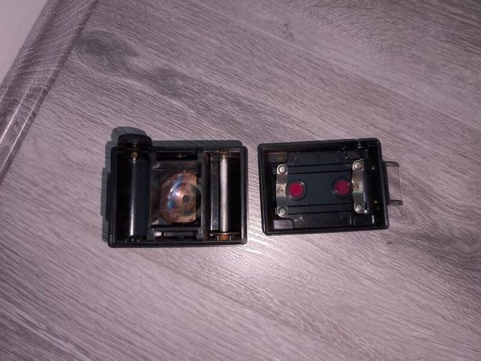 Vintage V.P. Twin Pocket Camera - Bloomed BOLCO Lens
