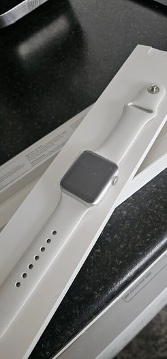 apple watch series 3