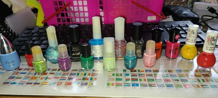 Nail polishes (50c each)